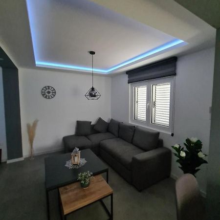 Apartment Nikcevic Tivat Luaran gambar